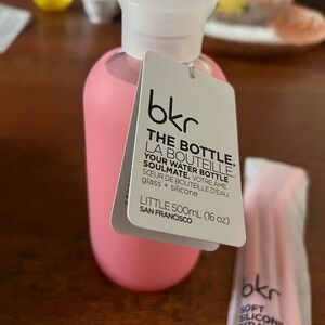 bkr reusable glass bottle and silicone straws